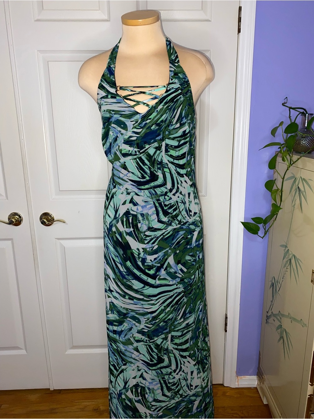 Jennifer Lopez Green Palm-Print Halter Maxi Dress